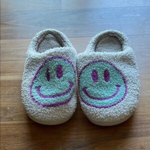 Cozy Gently Used Smiley Face Slippers - Cream and Purple
